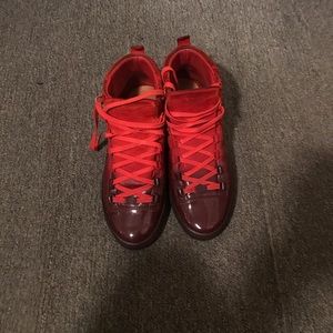 Balenciaga arenas red ombré